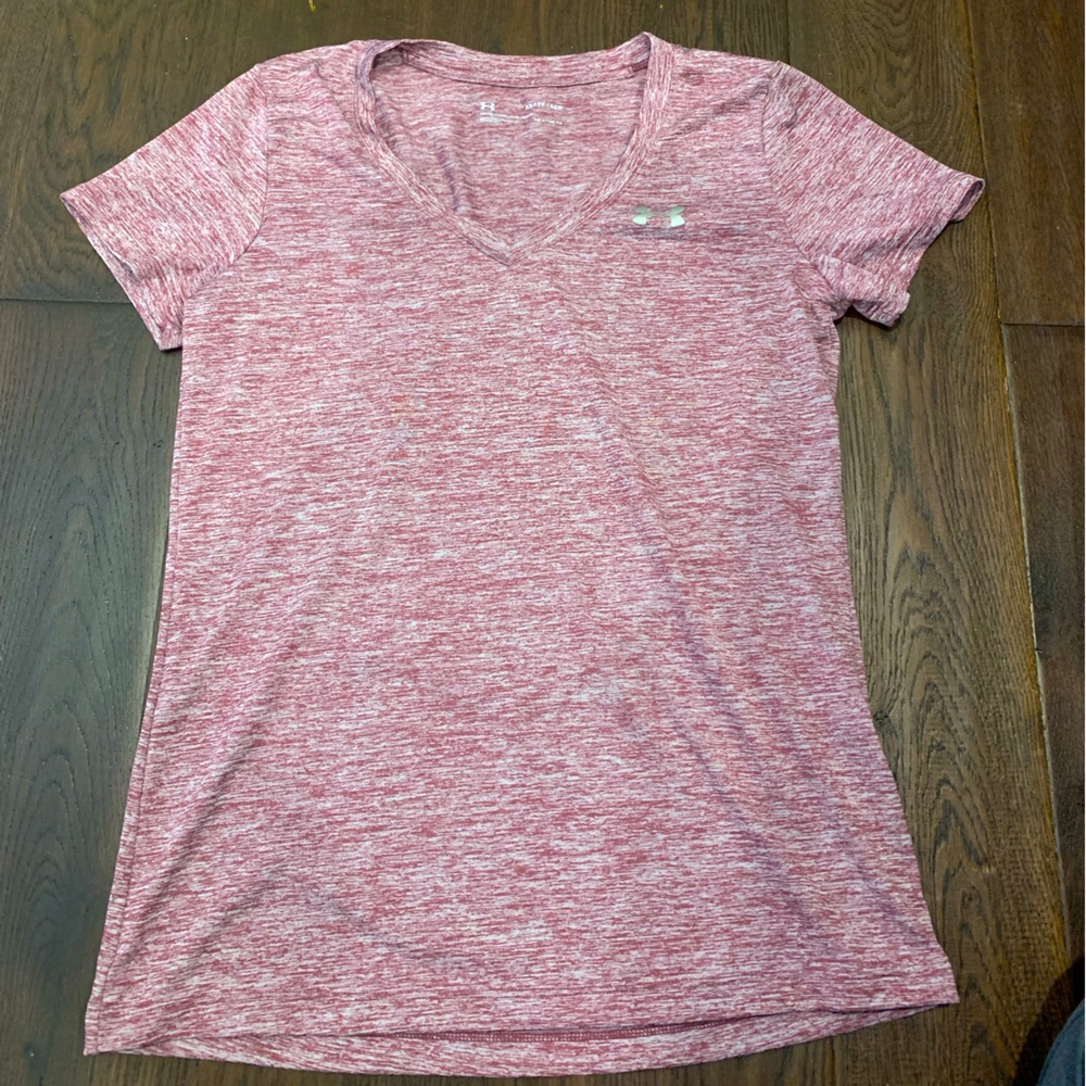 Women’s under armour athletic tee